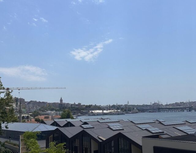 Tersane Istanbul Sliro